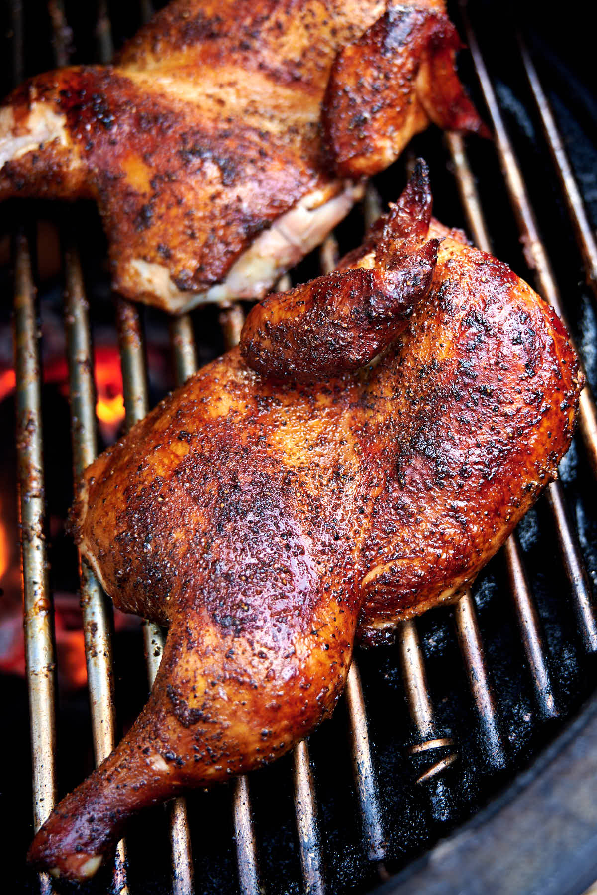 Teknik penting untuk mengolan daging ayam asap